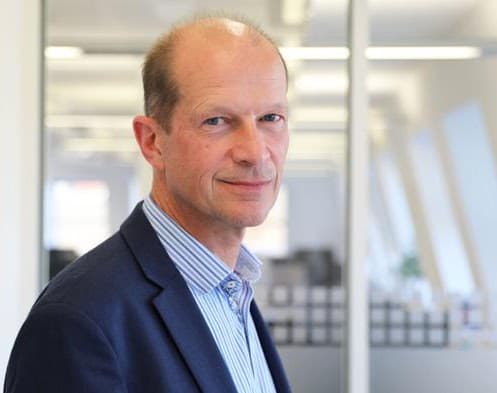 Professor Paul Moss, OBE, FMedSci